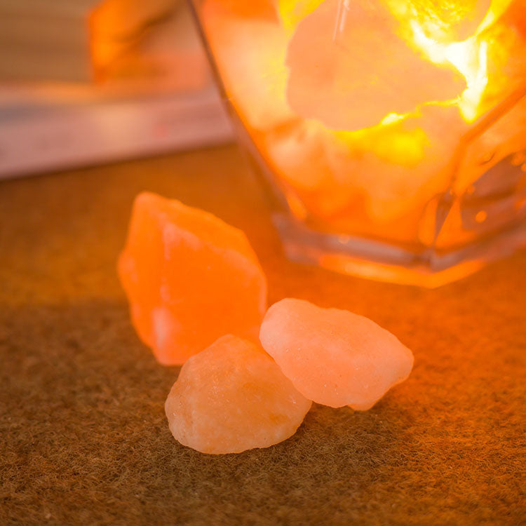 Himalayan crystal salt lamp - Homemade Tomato