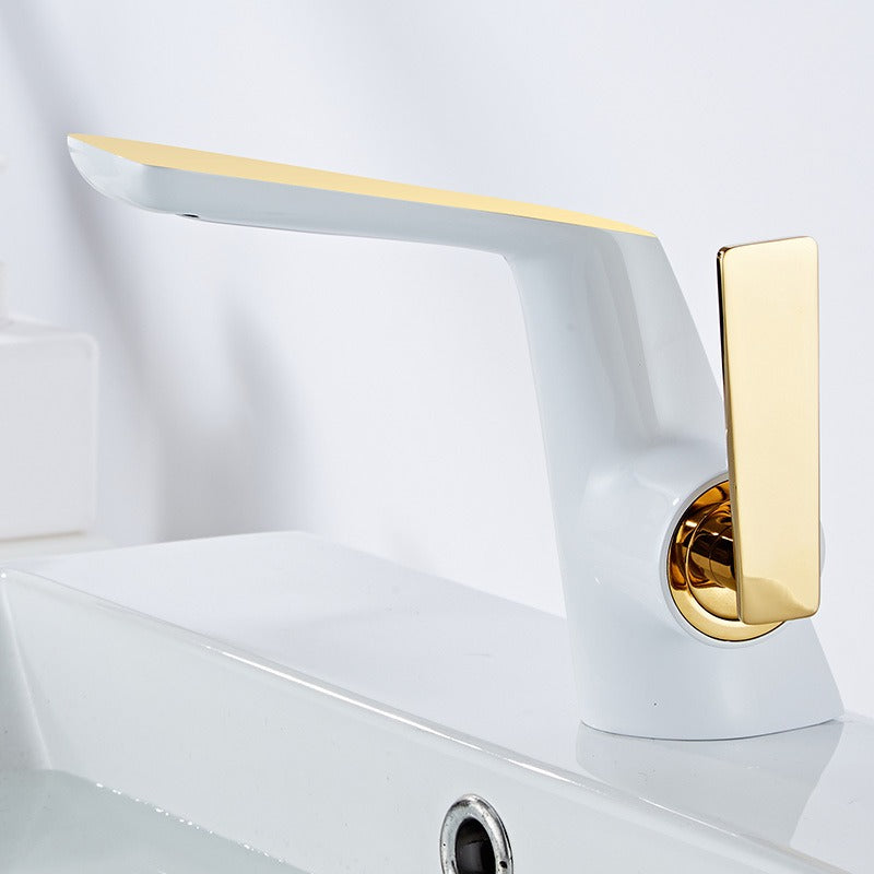 All copper bathroom hot and cold faucets creative washbasin under the sink